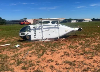 incidente aéreo, queda de aeronave, desastre aéreo