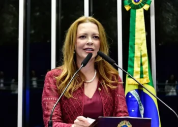 político, ex-governador, pedetista