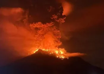 erupção vulcânica, atividade vulcânica, erupção do vulcão