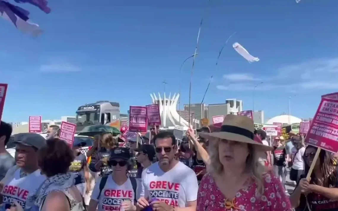 paralisação, parada, protesto