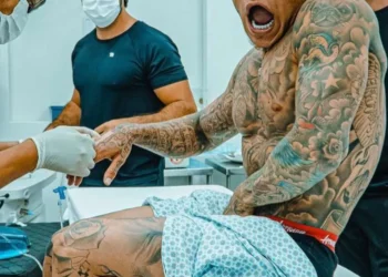 tatuagem anestesiada, tatuagem com anestesia completa, procedimento de tatuagem sem dor