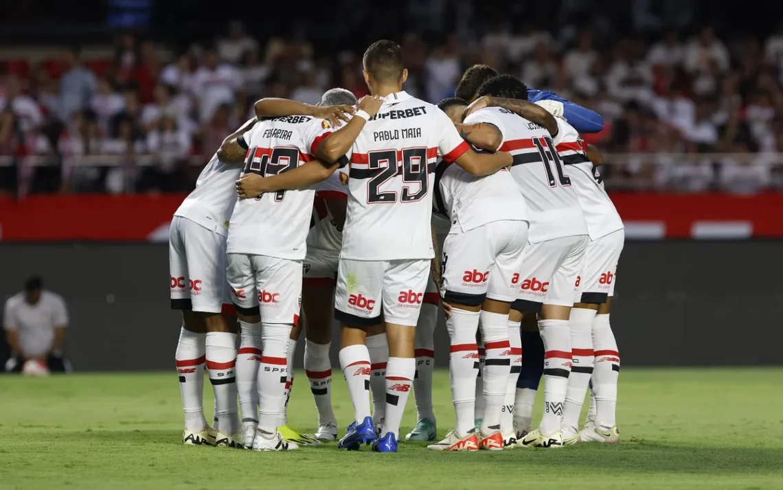 Tricolor, time paulista, equipe paulista