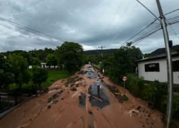 tempestades, precipitações, fortes precipitações, enxurradas.