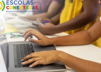 ensino, digital, ensino online, meios de comunicação, educação multimédia;