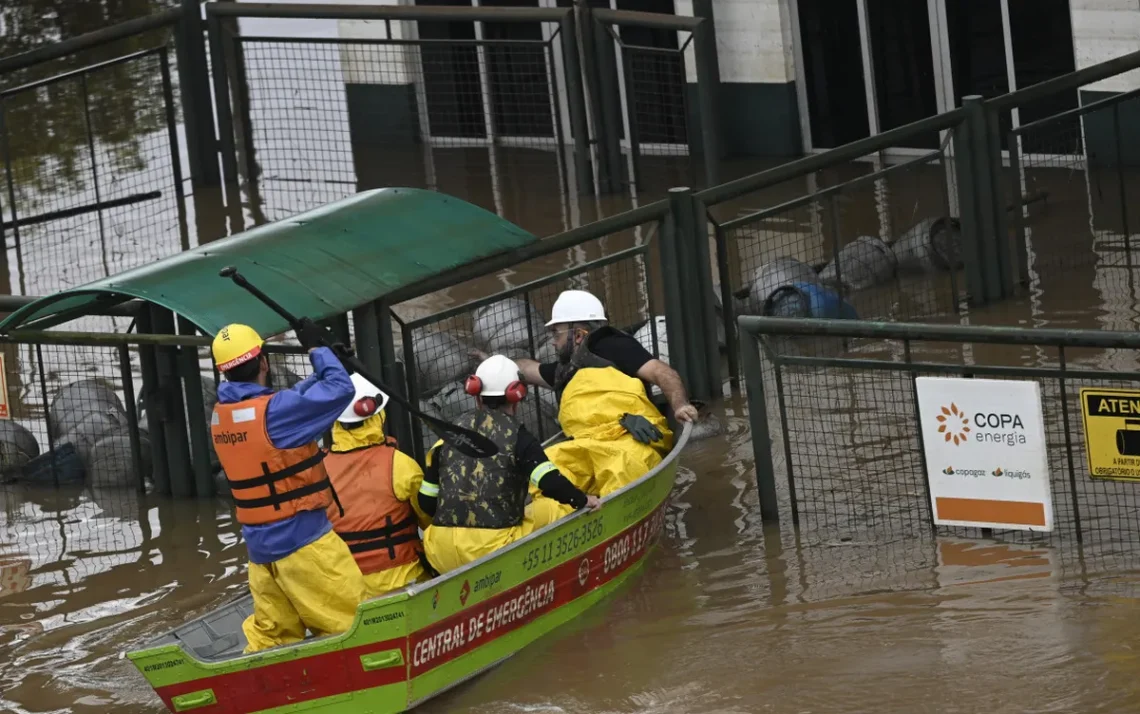 precipitação, tempestades, pluviais;