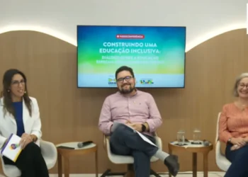 Educação Especial, Inclusão, Ensino Inclusivo;