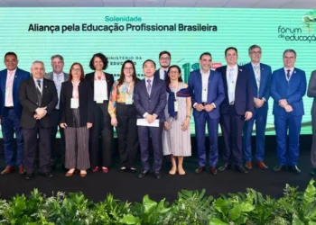 ensino, aprendizado, formação;